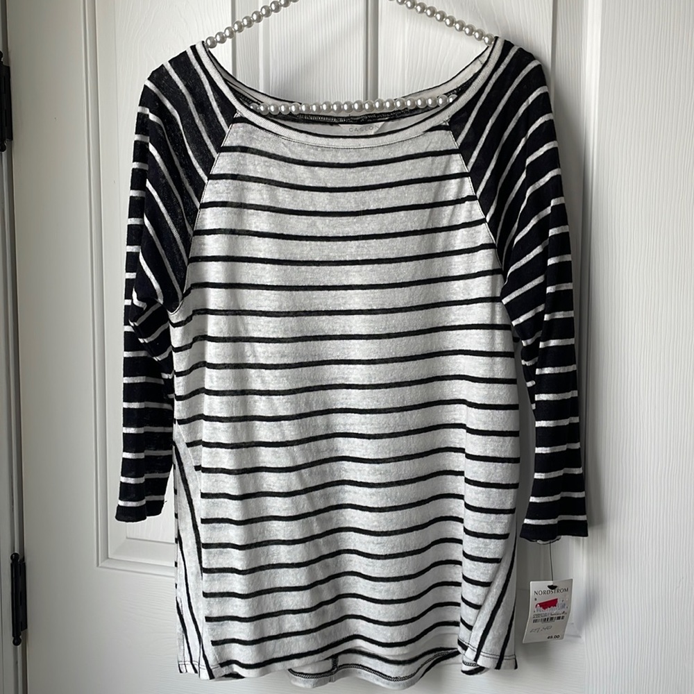 Caslon top